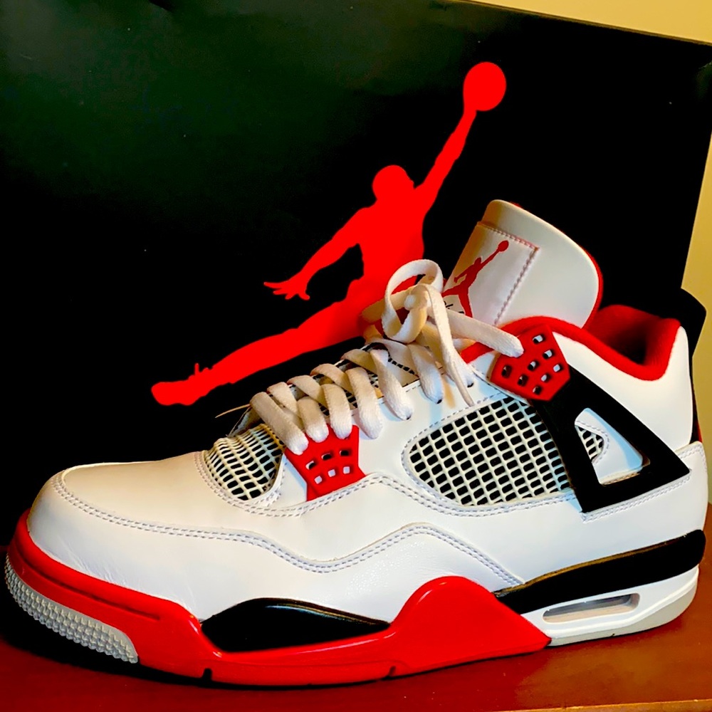 COPY - AJ 4 “Fire Red”